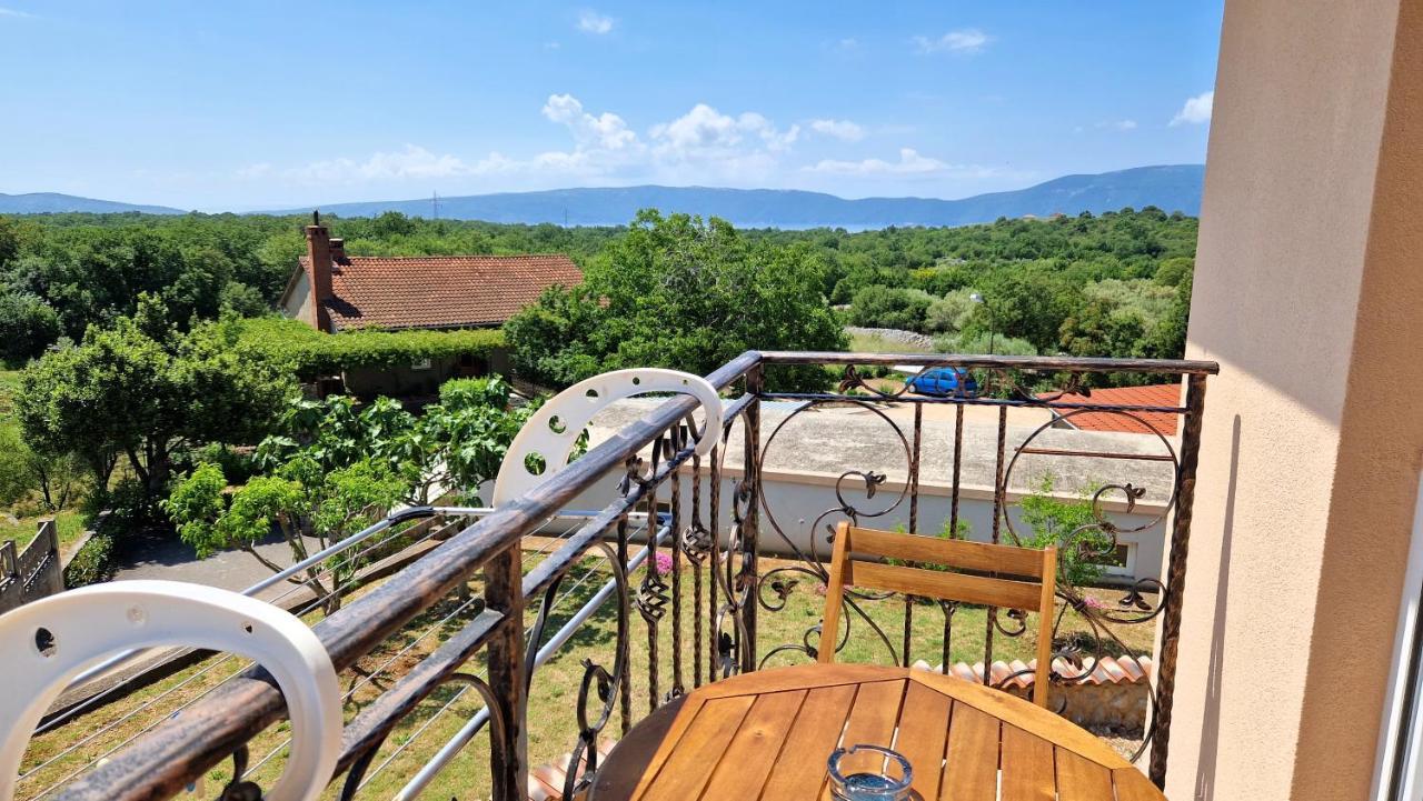 Apartments Pinezic Skrbcici ภายนอก รูปภาพ